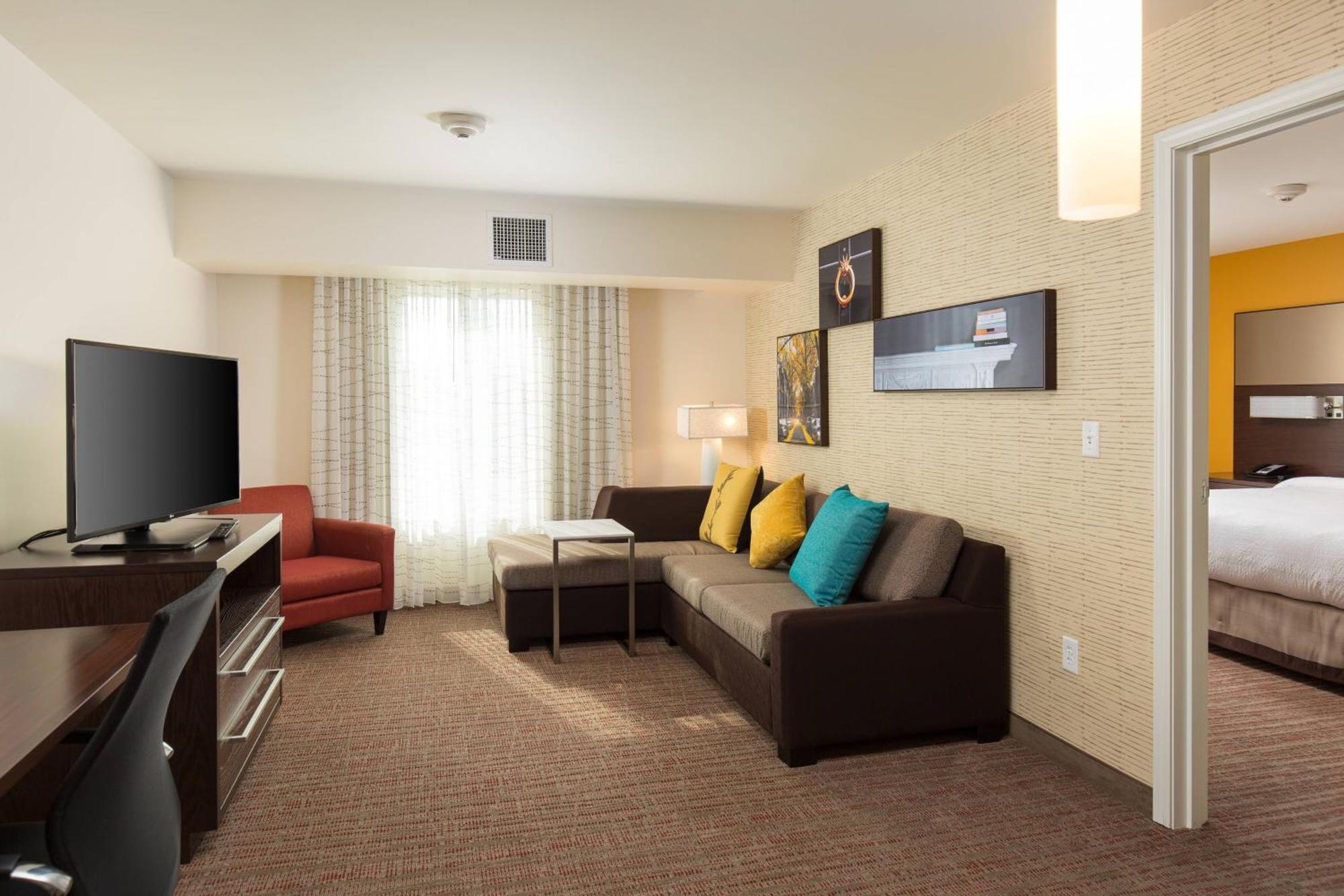 Residence Inn By Marriott Kansas City At The Legends מראה חיצוני תמונה